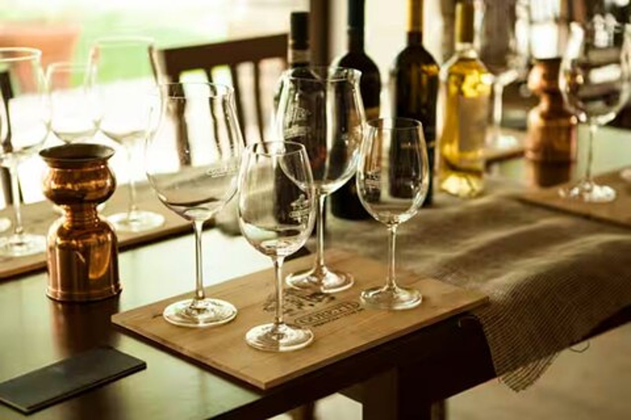 Umbria: Wine Tasting Tour con abbinamenti regionali vicino Perugia