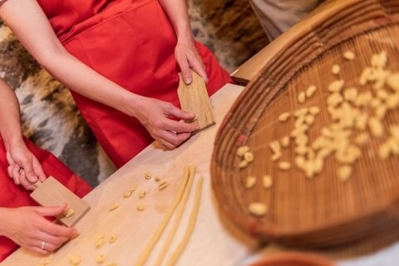 Blue Experience - Cooking Lesson " Make Pasta , Live Longer "