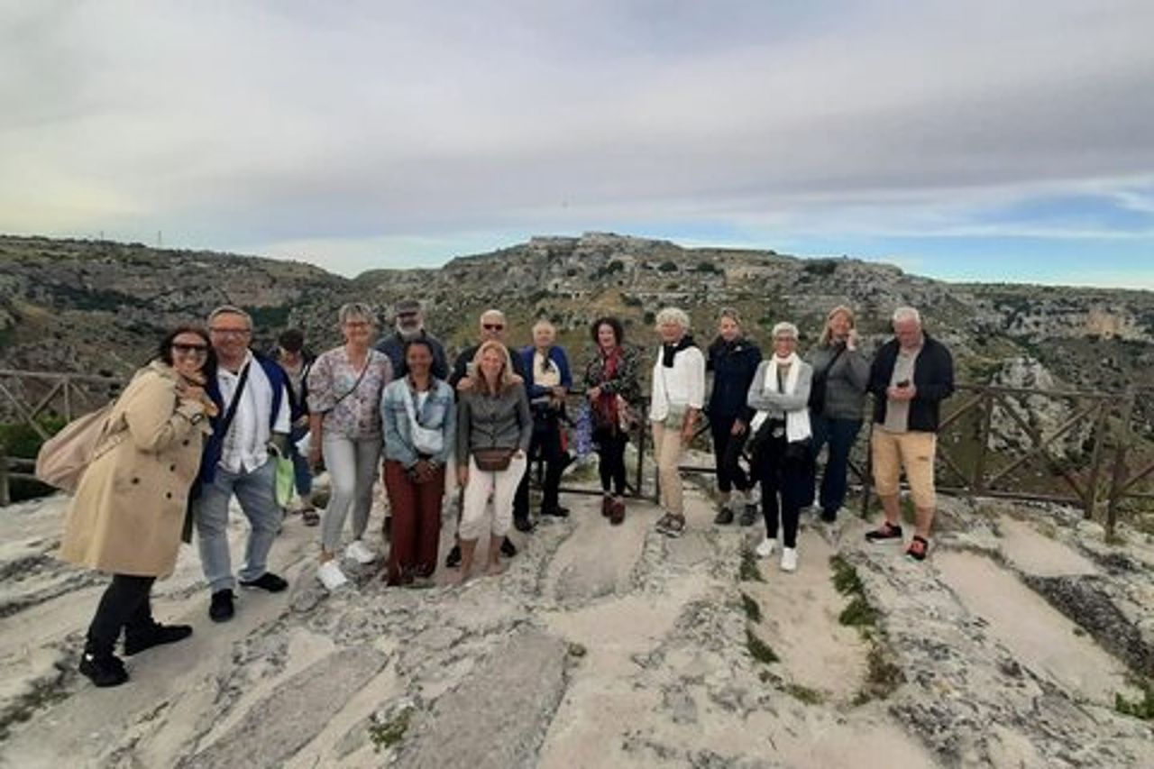 Visita i Sassi di Matera con Brunella-emozionante Tour nei Sassi