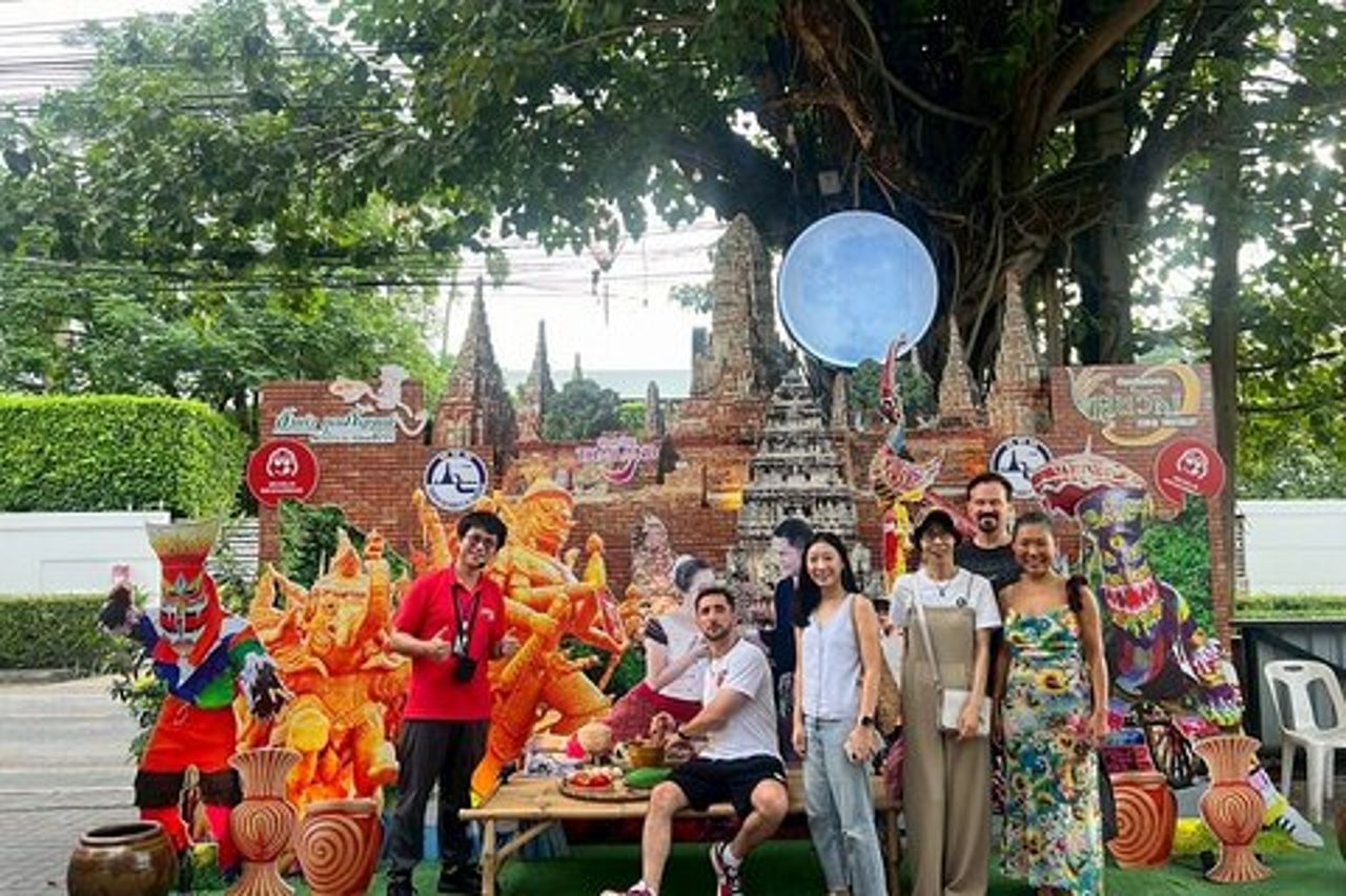 Tour notturno del mercato di Bangkok Cena e Vintage Find