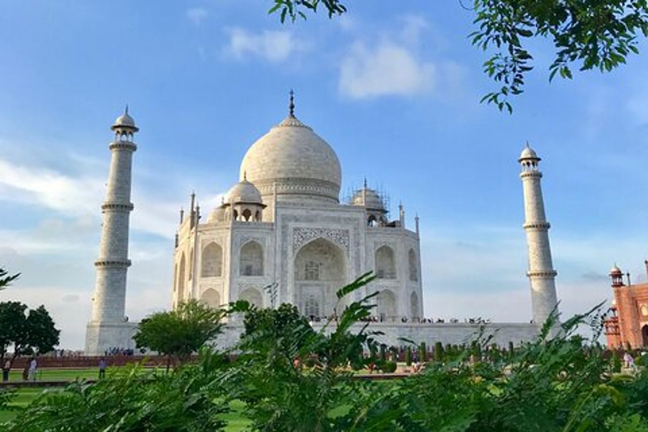 Tour della città di Agra di un'intera giornata visitando il Taj Mahal all'alba e il forte di Agra