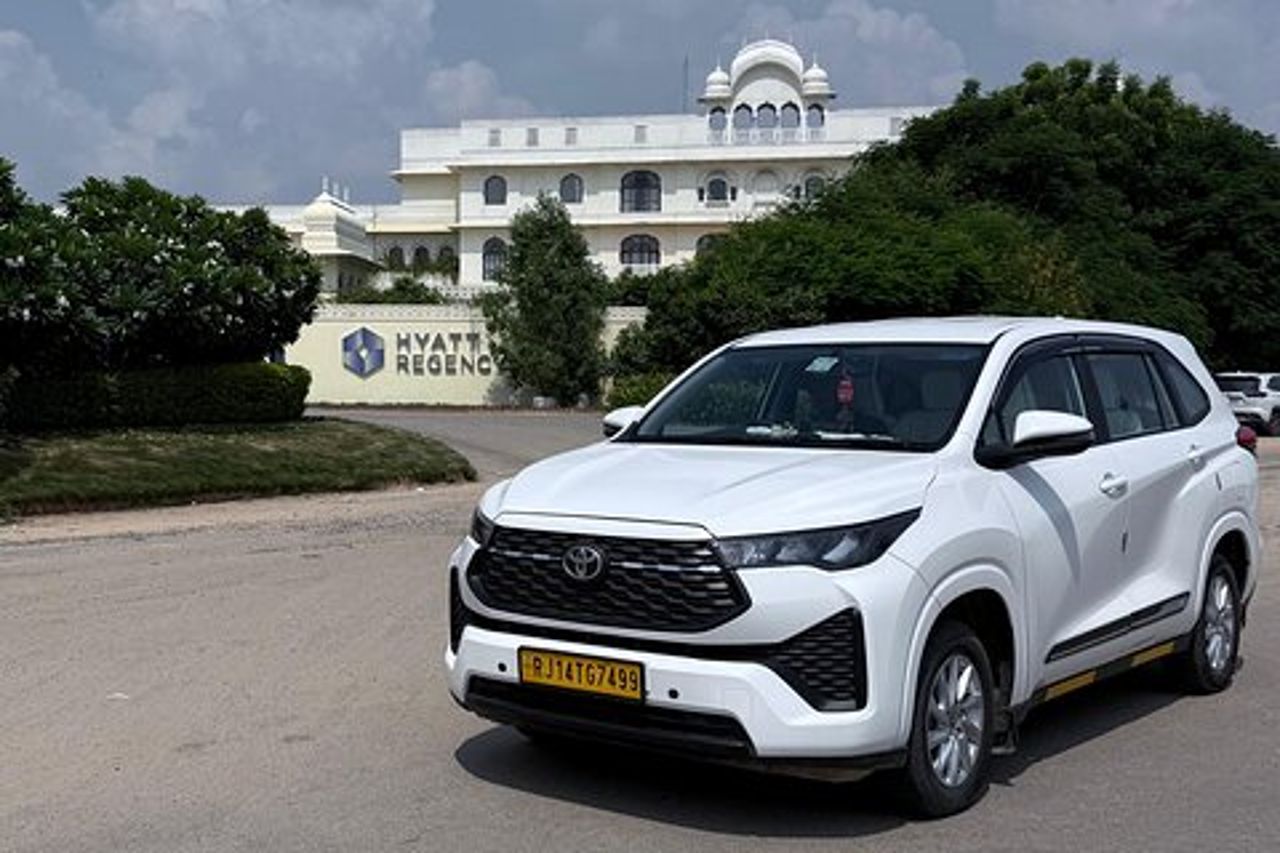Calano gli hotel da Aeroporto di Udaipur a Udaipur: Trasferimenti privati