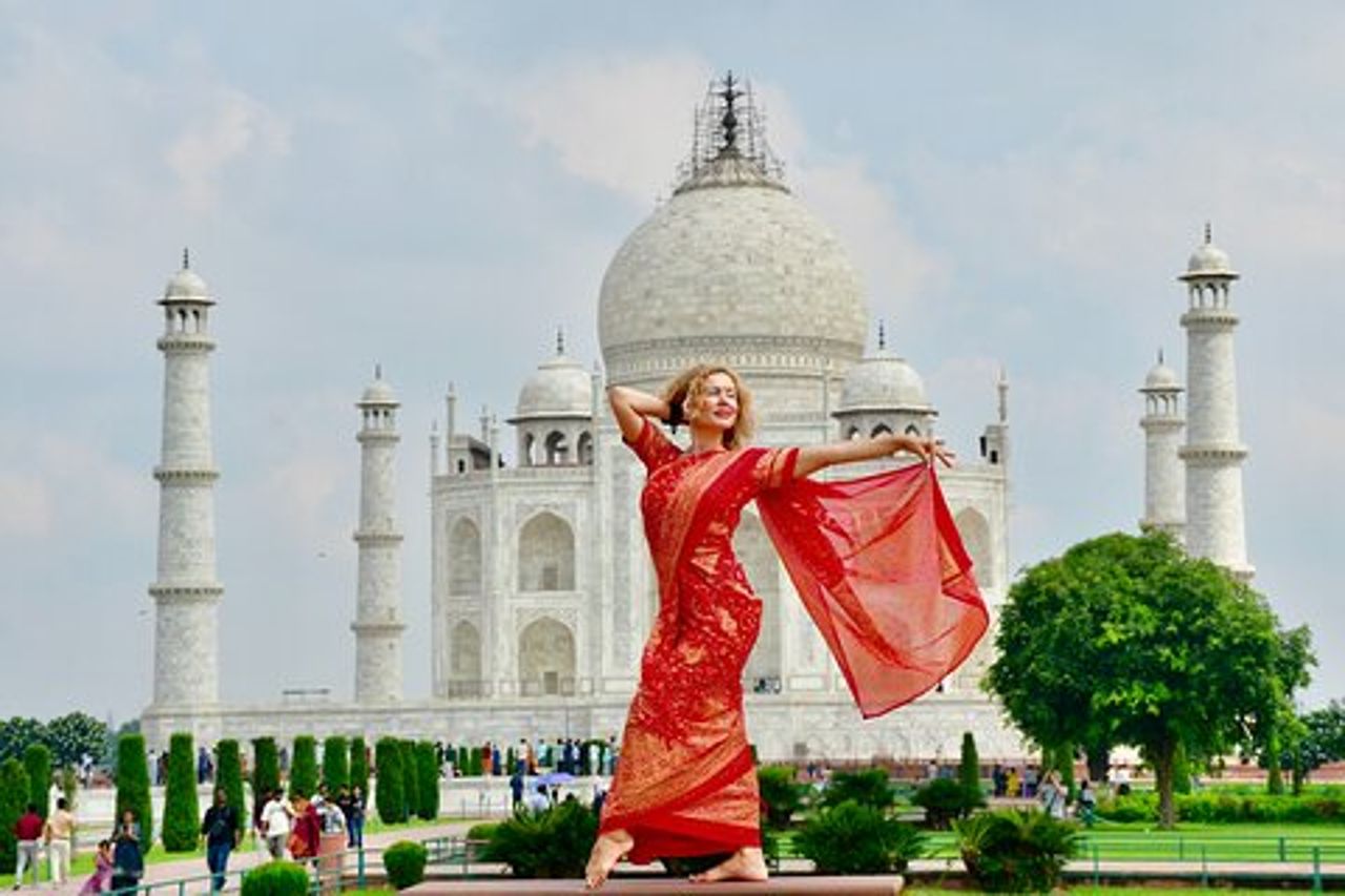 Tour privato di un giorno di Taj Mahal e Agra da Delhi - All Inclusive