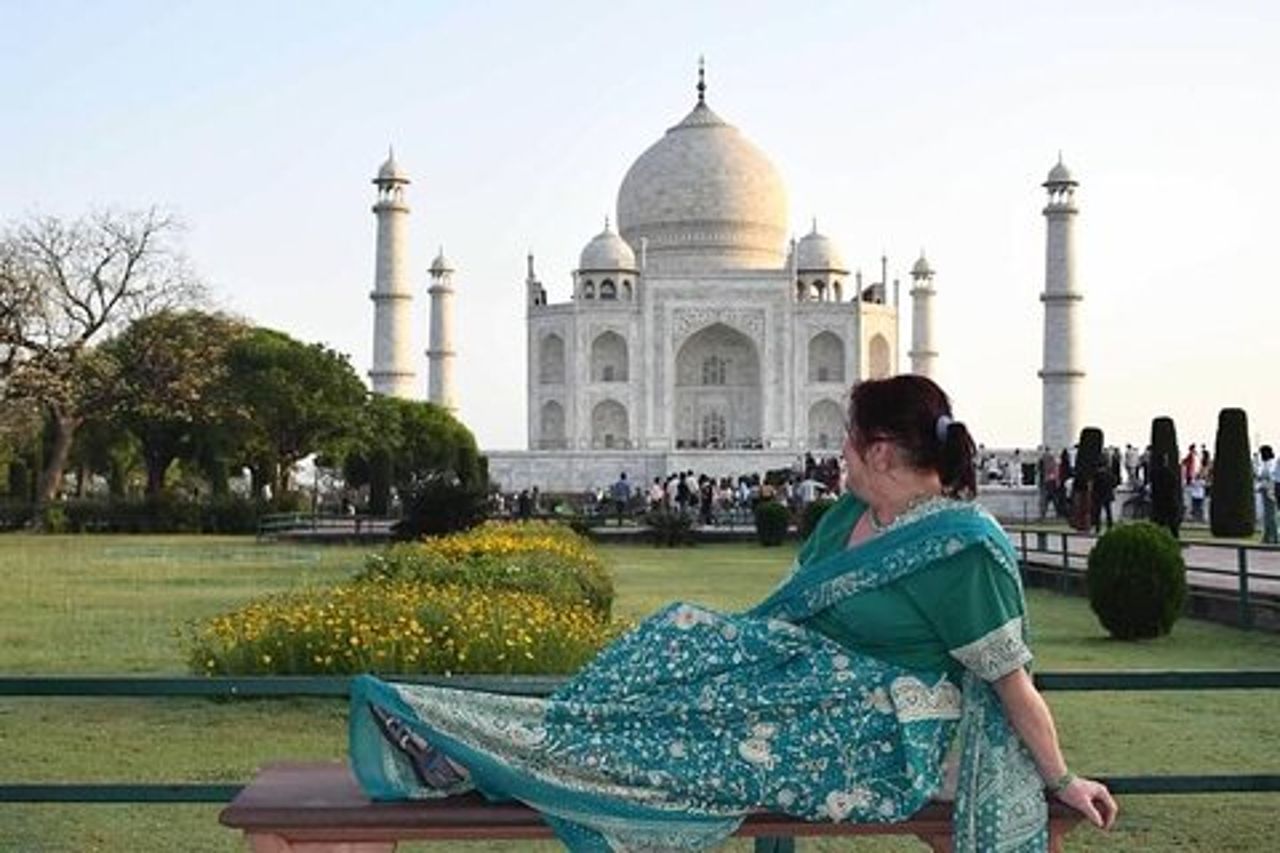 Taj Mahal con tour locale di Agra
