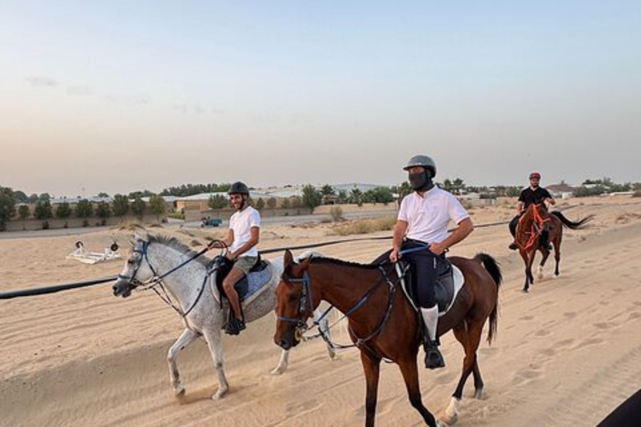 Deserto e spiaggia Avventura guidata a cavallo