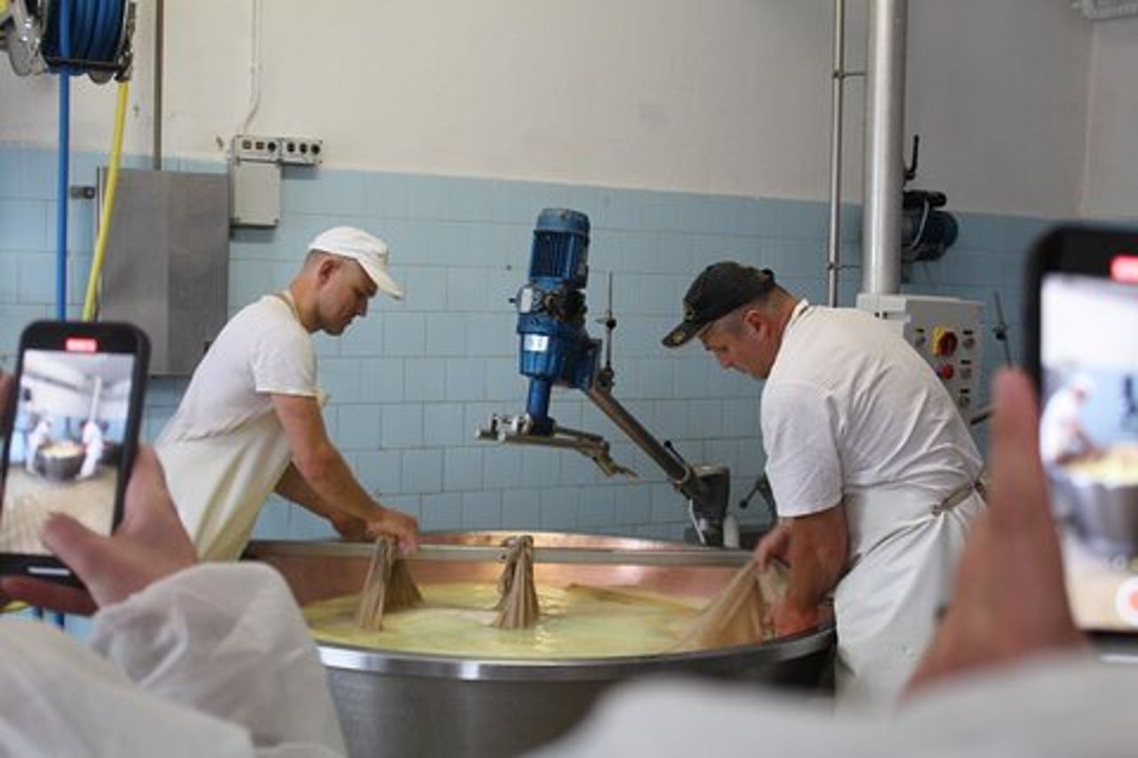 Parmigiano Reggiano & Aceto Balsamico tour con pranzo