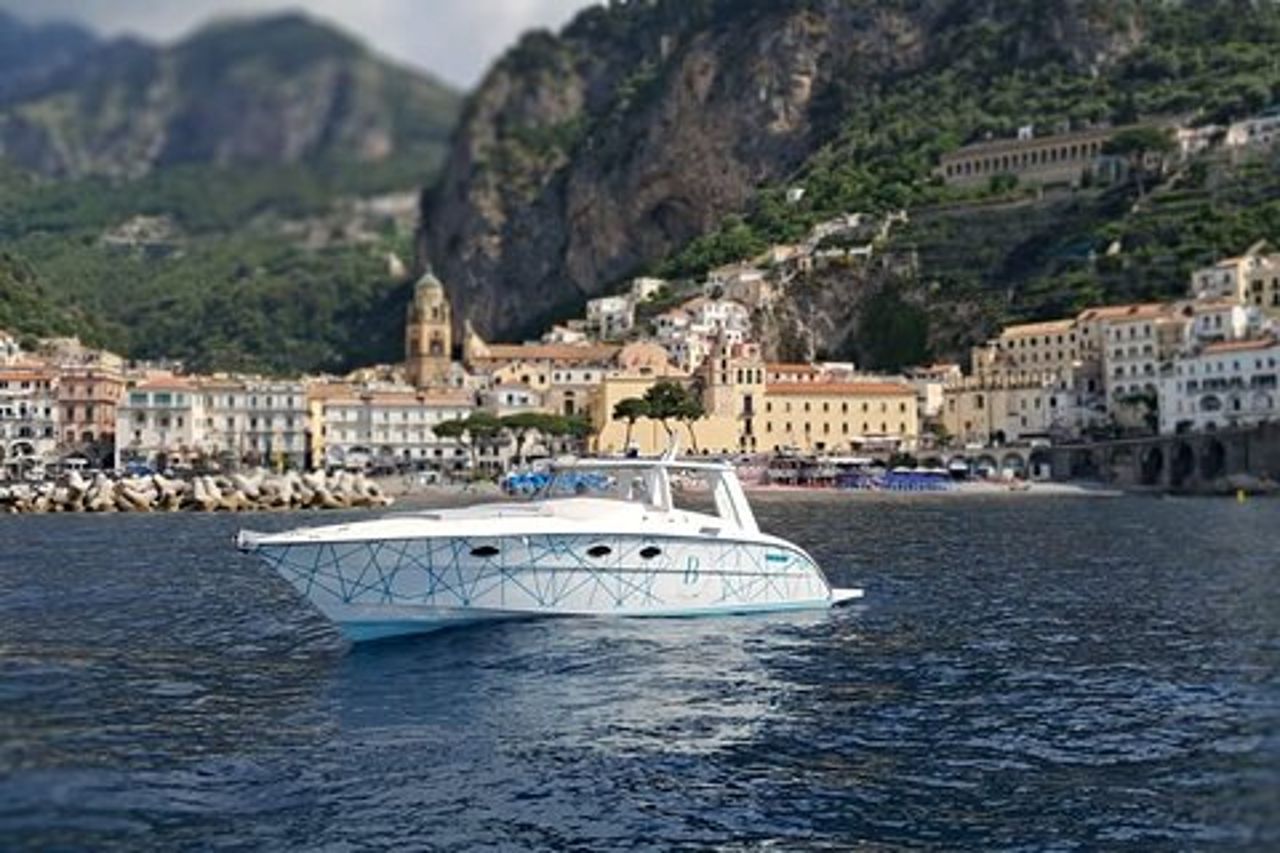 Tour privato in barca in Costiera Amalfitana