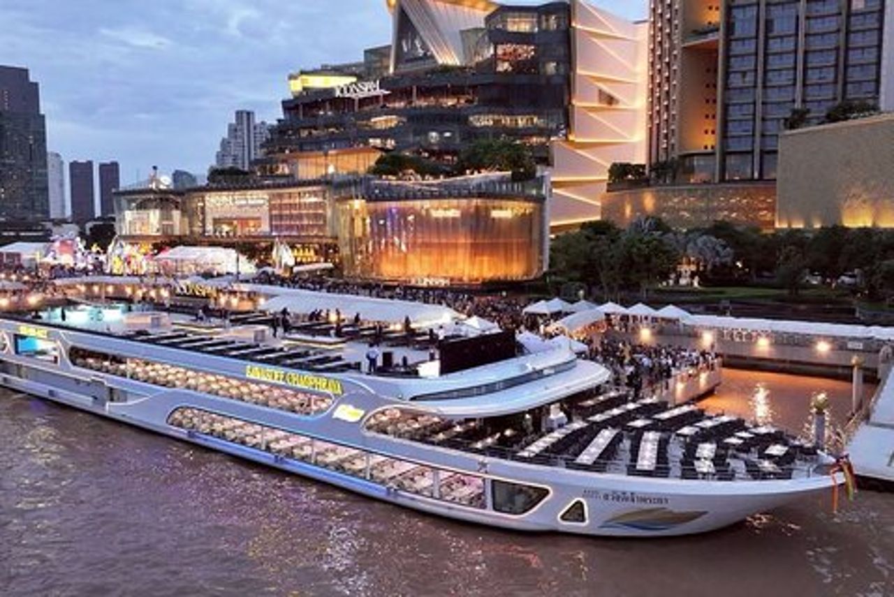 Crociera con cena di lusso a Bangkok con prelievo e trasferimento dall'hotel