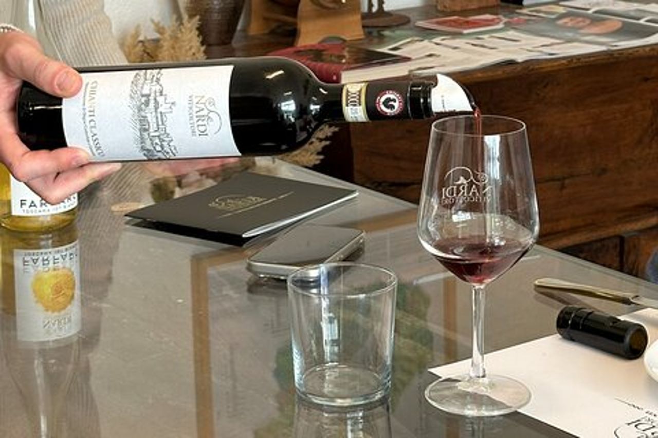ESCLUSIVO Wine Tour nel Chianti e San Gimignano (pranzo e degustazione di vini inclusi)