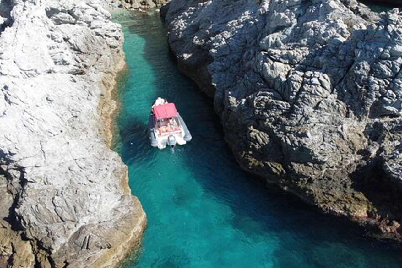 Tour snorkeling Costa degli Dei: il meglio che puoi trovare.