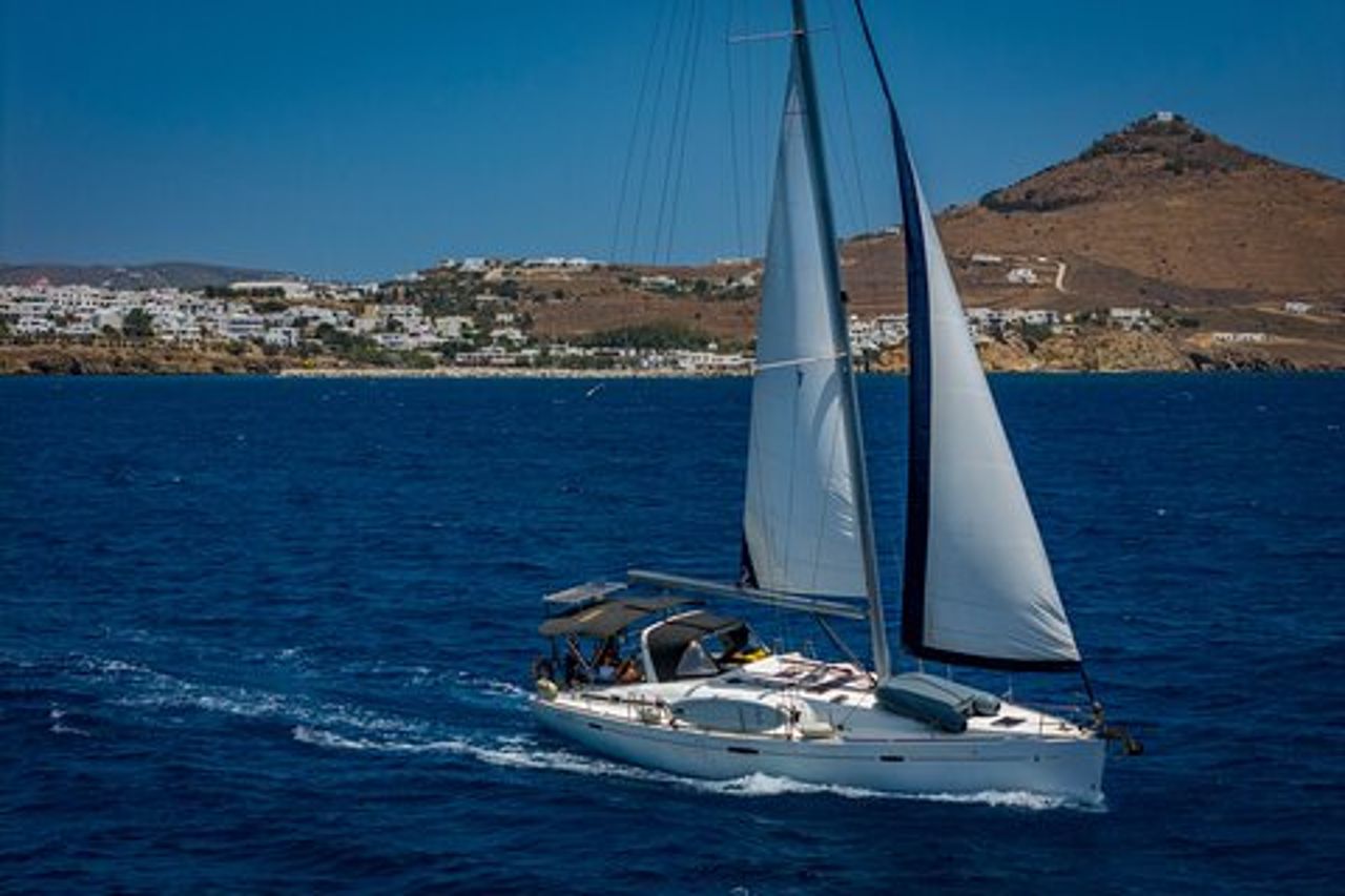 Tour privato completo di un giorno Naxos & Heraklia SY AGERAS