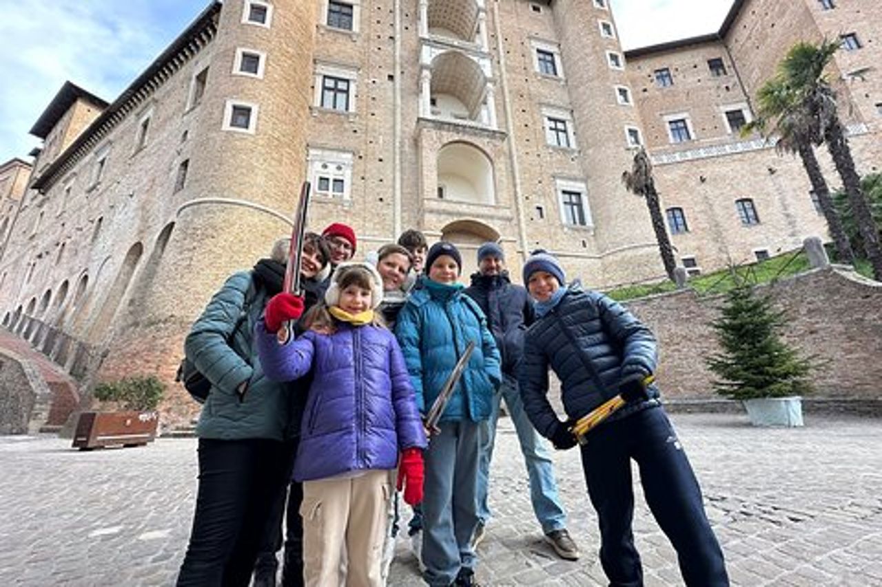 Piccoli Esploratori di Urbino Caccia al Tesoro per Bambini & Famiglie