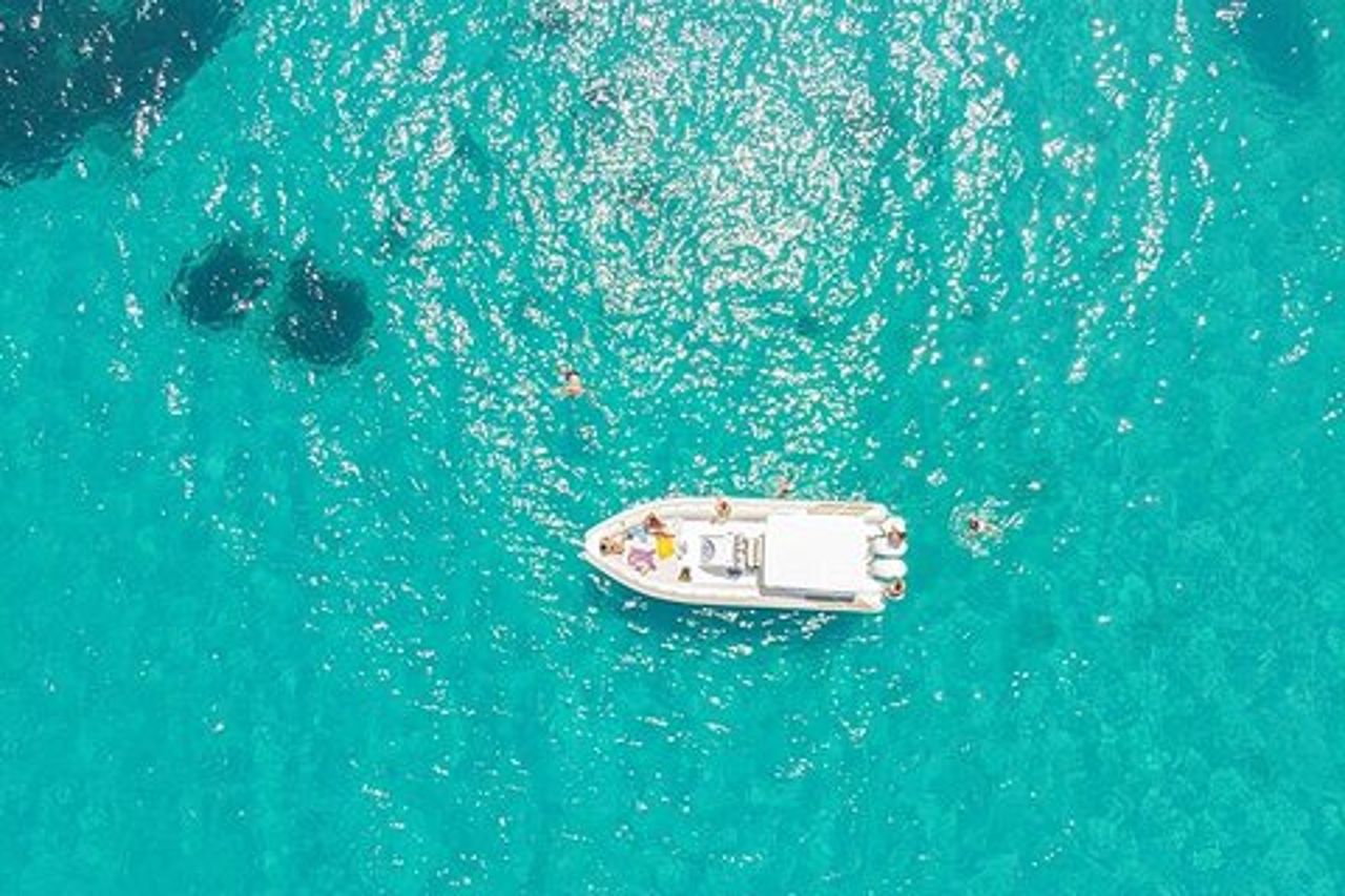 Tour Privato in Barca 4h Riserva Zingaro e Scopello da San Vito