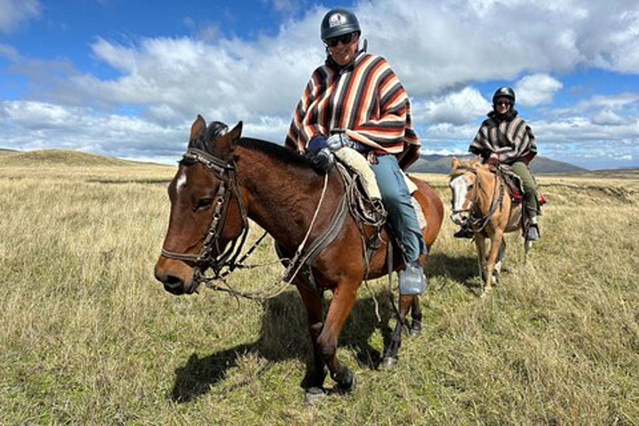 Tour a cavallo Cotopaxi da Quito – Avventura sulle Ande