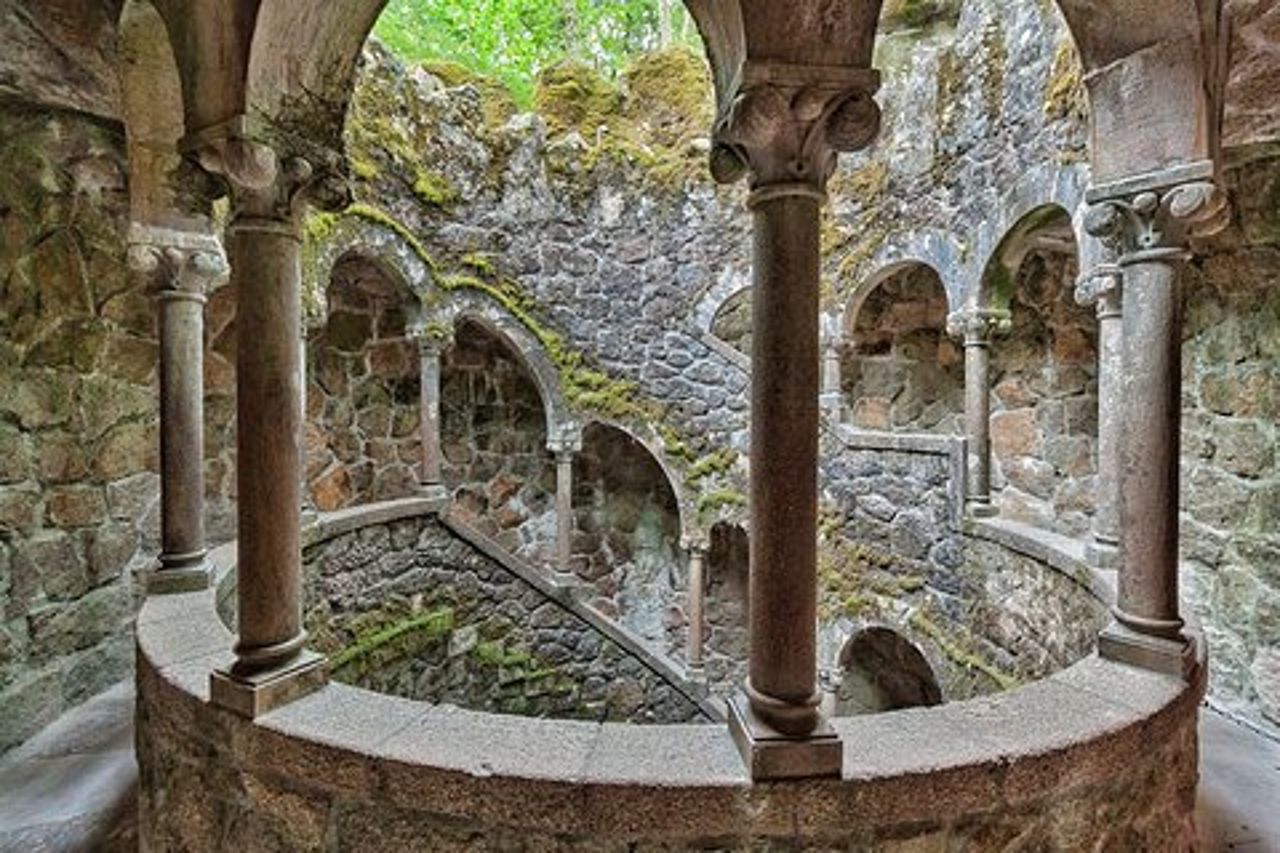 Sintra da Lisbona - Quinta Regaleira | Cabo da Roca & Coastline