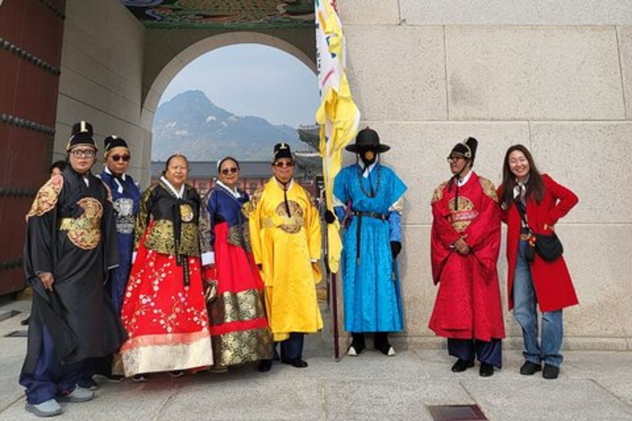 Punti salienti di Seoul e gemme nascoste: tour privato con guide locali