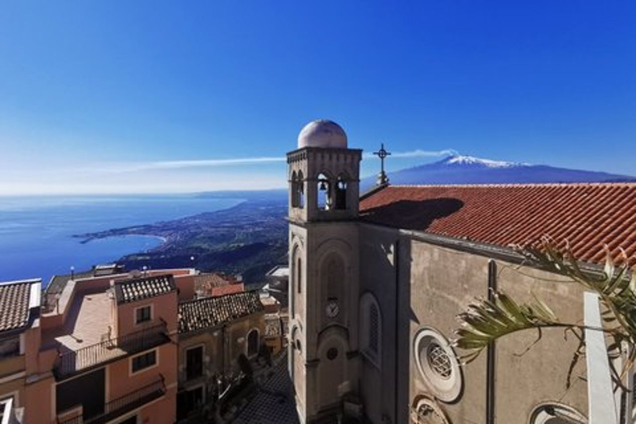 Tour Siciliano Avventura Taormina e Castelmola dal Porto di Catania