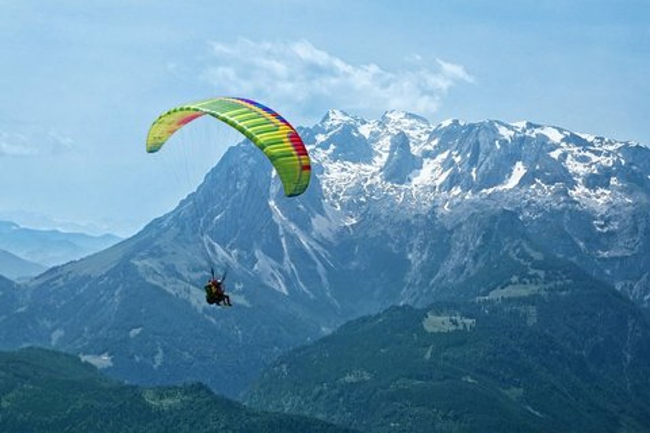 Parapendio tandem a Salisburgo dal monte Gaisberg