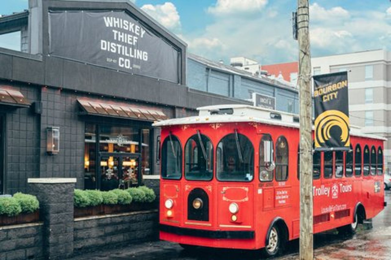 Louisville 3 - Tour in Carrello Bourbon di 3 ore con Distilleria e Degustazioni
