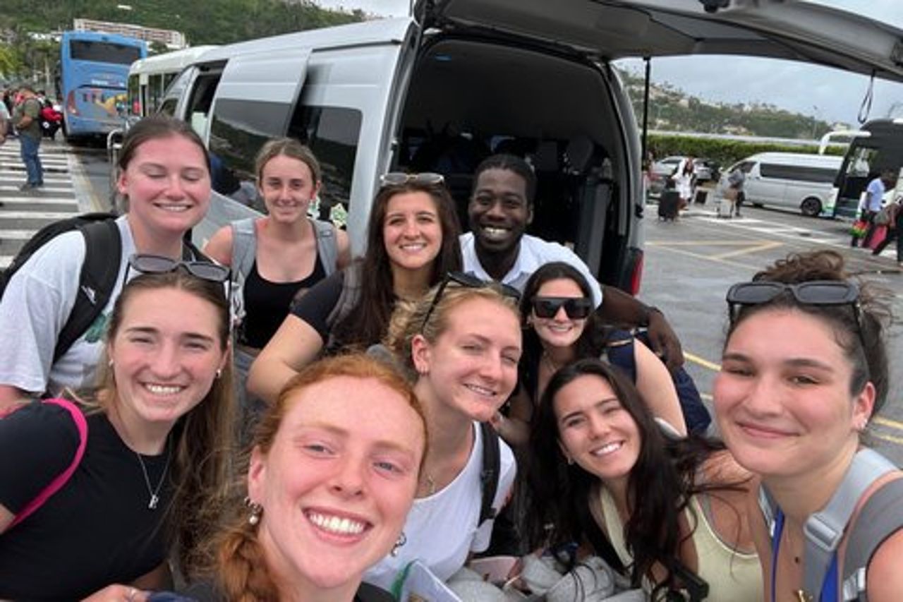 Trasferimento privato dall'aeroporto di Montego Bay a Falmouth Trelawny