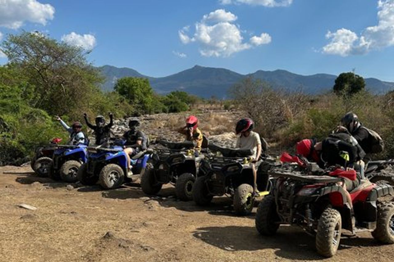 Spedizione guidata in ATV alle cascate El Espino Atiquizaya