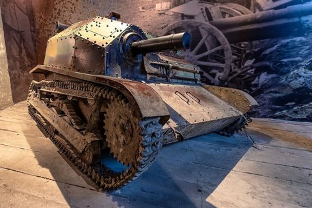 Tour attraverso il quartiere Kazimierz in Golf Cart con il Museo di Schindler a Cracovia