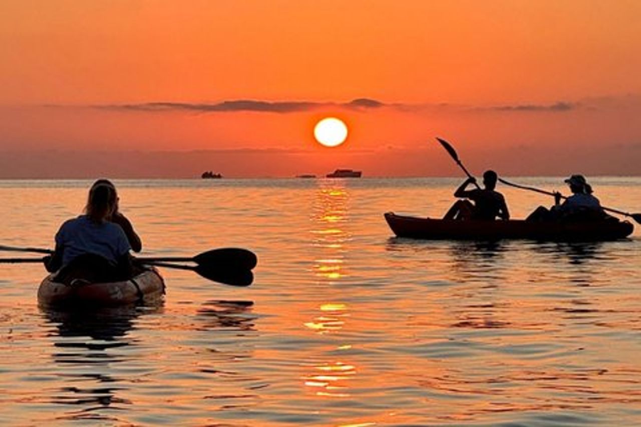 Gita in Canoa all'Alba a Capo Coda Cavallo + Snorkeling e Caffè