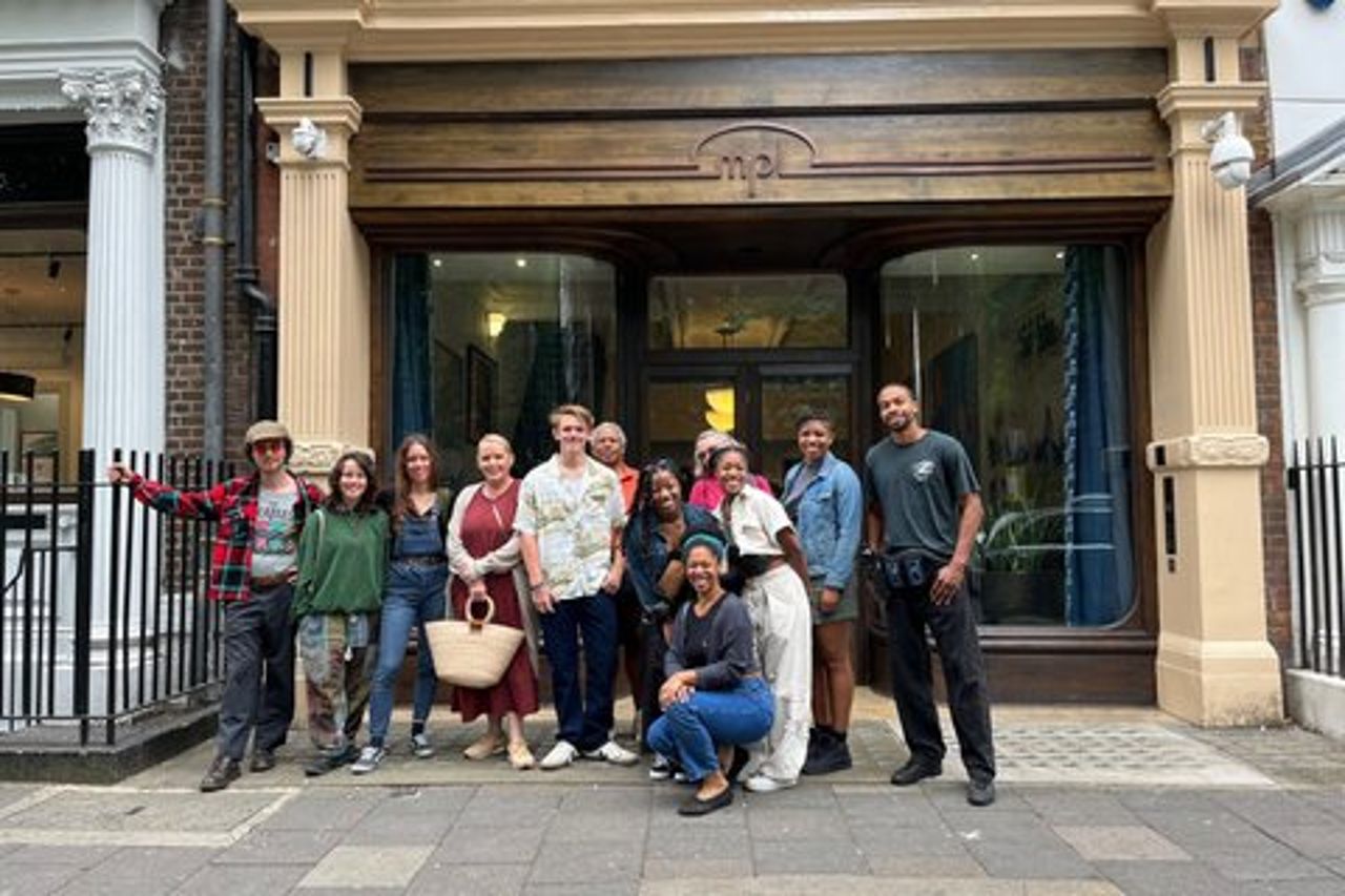 Tour a piedi di musica rock di Londra a Soho.