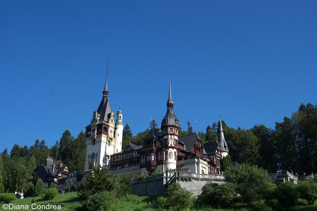 Tour privato dell'intera giornata della città di Brasov e Castello di Peles da Bucarest — 2
