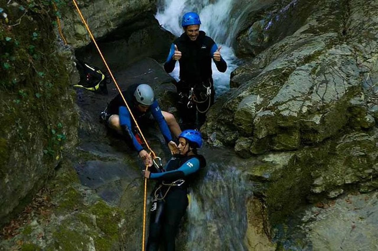 Canyoning ad Annecy - La Boîte aux Lettres in Angon — 2