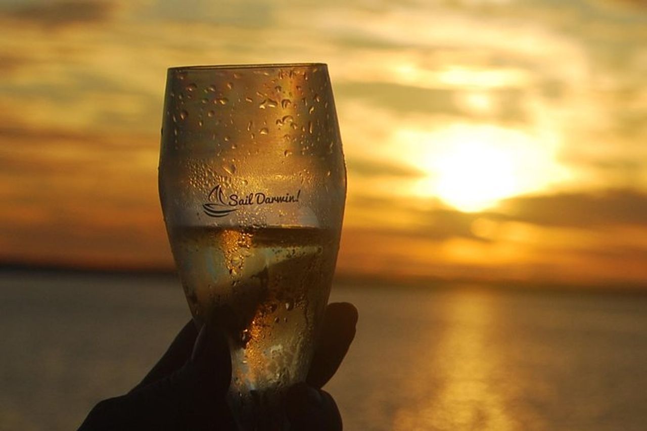 Crociera al tramonto di 3 ore da Darwin con cena e spumante