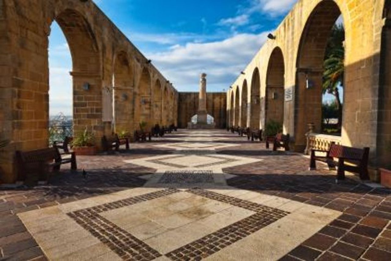 Escursione costiera di Malta: tour turistico privato di un giorno a Malta