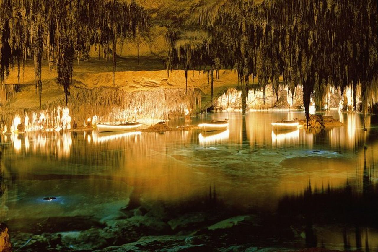 Grotte di Drach Tour di mezza giornata con giro in battello e concerto di musica — 6