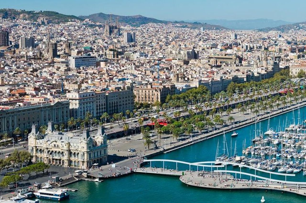 Trasferimento privato da Barcellona: porto di crociera per l'aeroporto di Barcellona — 3