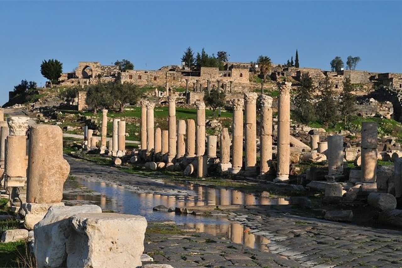 Tour privato di un giorno a Umm Qais da Amman con sentiero escursionistico opzionale — 2
