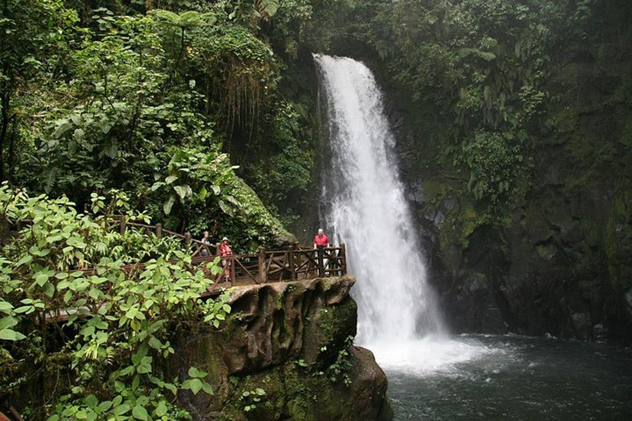 Giardini delle cascate di La Paz da San José — 2