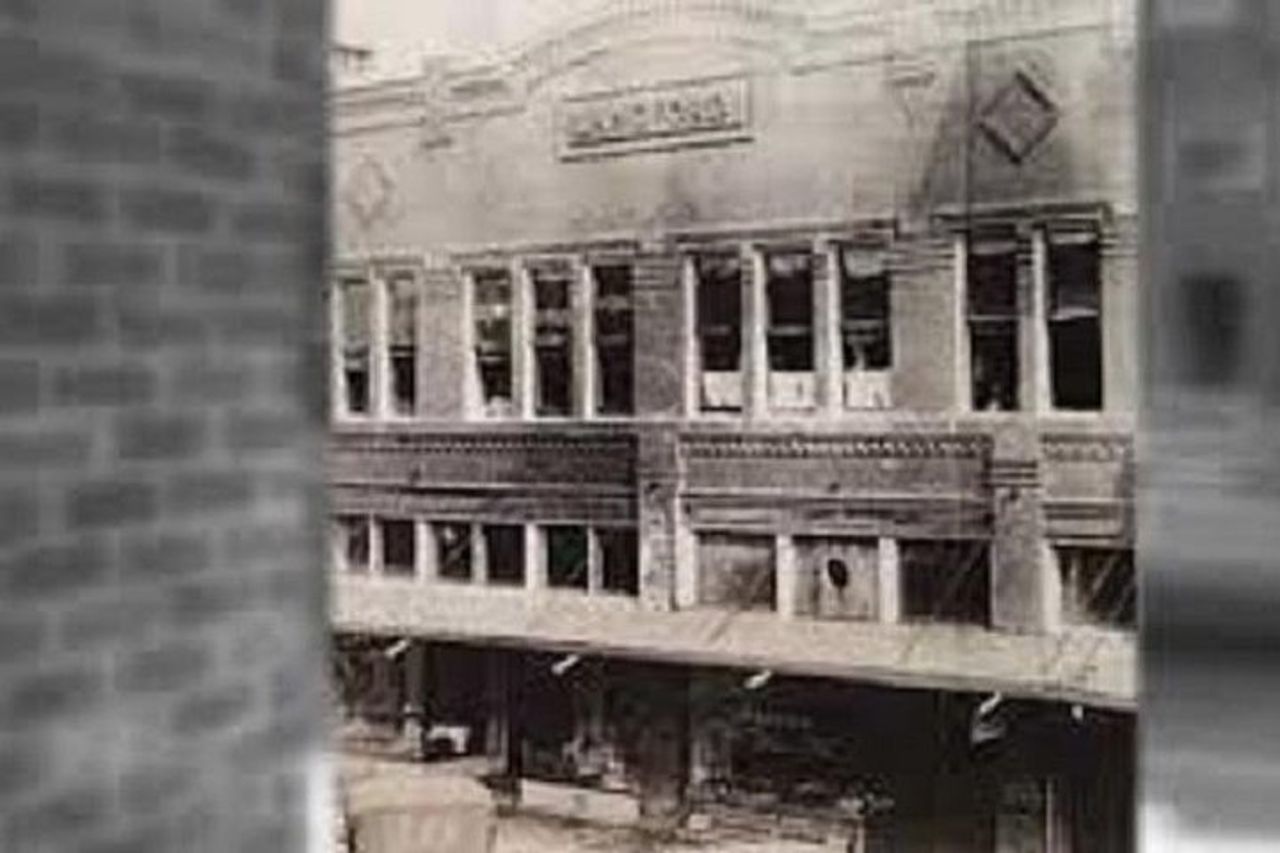 Tour a piedi nella storia infestata di Fort Myers — 5