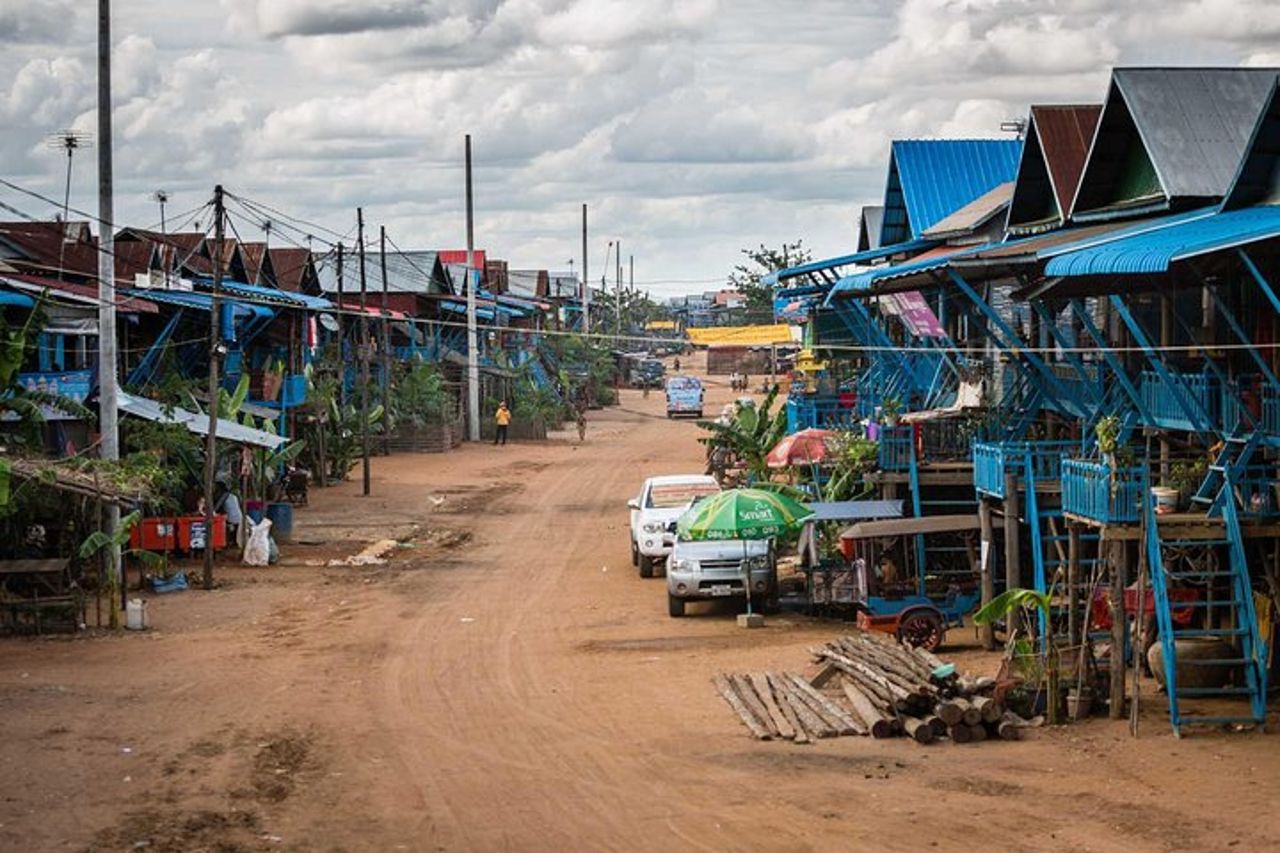 Tonle Sap Lake & Kampong Khleang Village Tour di un giorno — 2