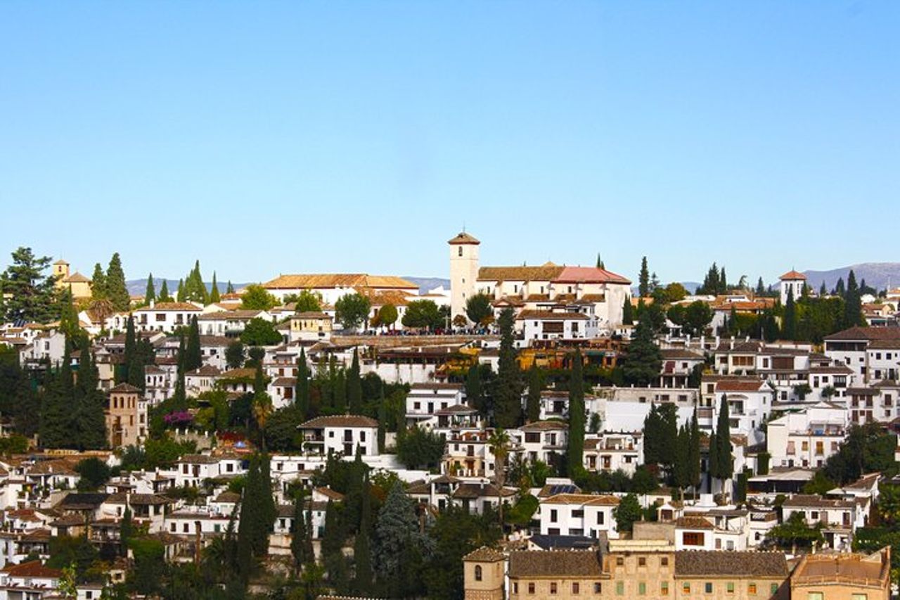 Tour Guidato a Piedi per i Quartieri di Albayzin e Sacromonte — 3