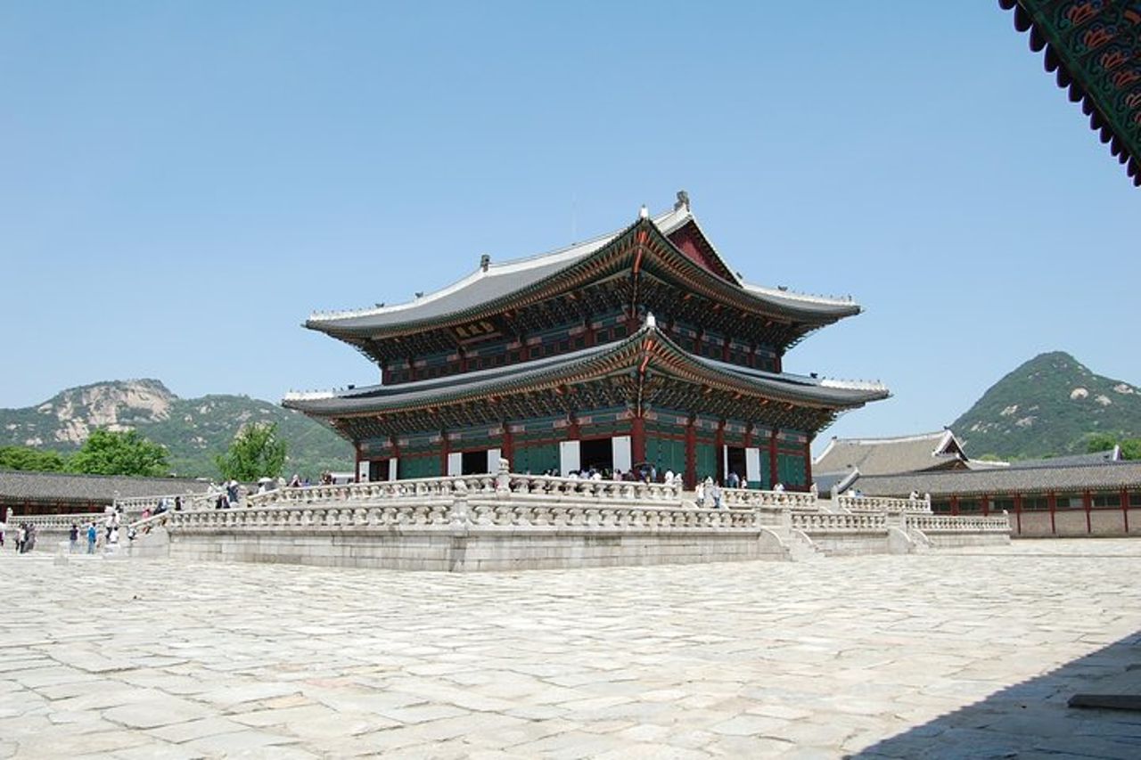 Tour turistico di Seul con il palazzo Gyeongbokgung, la N Seoul Tower e il villaggio Namsangol Hanok — 3