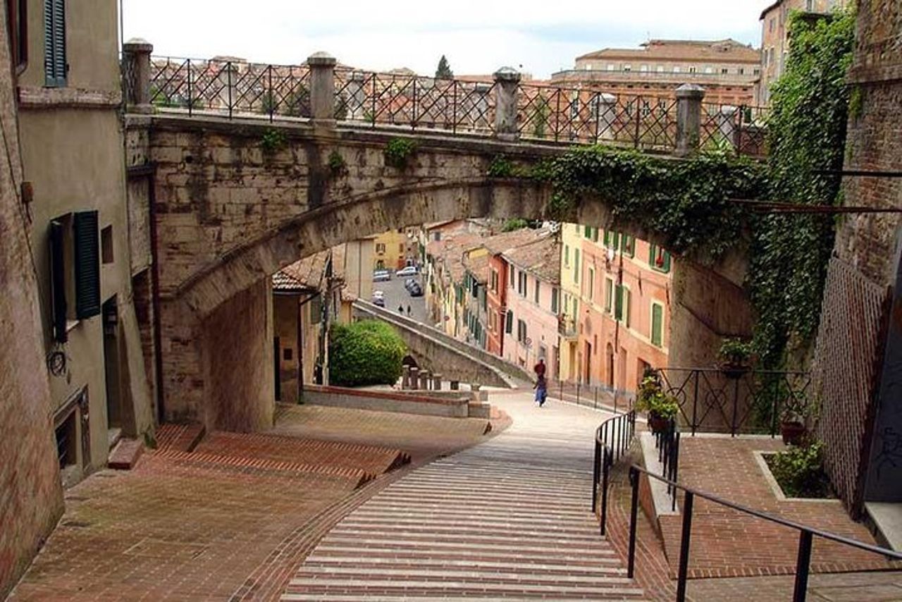 Tour di 2 ore di Perugia con Rocca Paolina e Cattedrale — 2