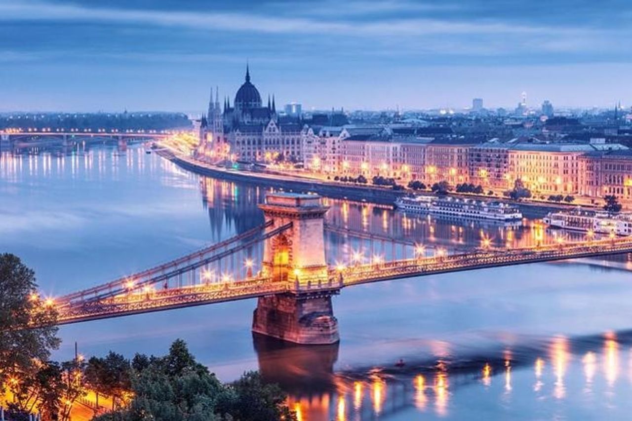 Trasferimento privato di Budapest dall'aeroporto di Budapest al centro città — 2