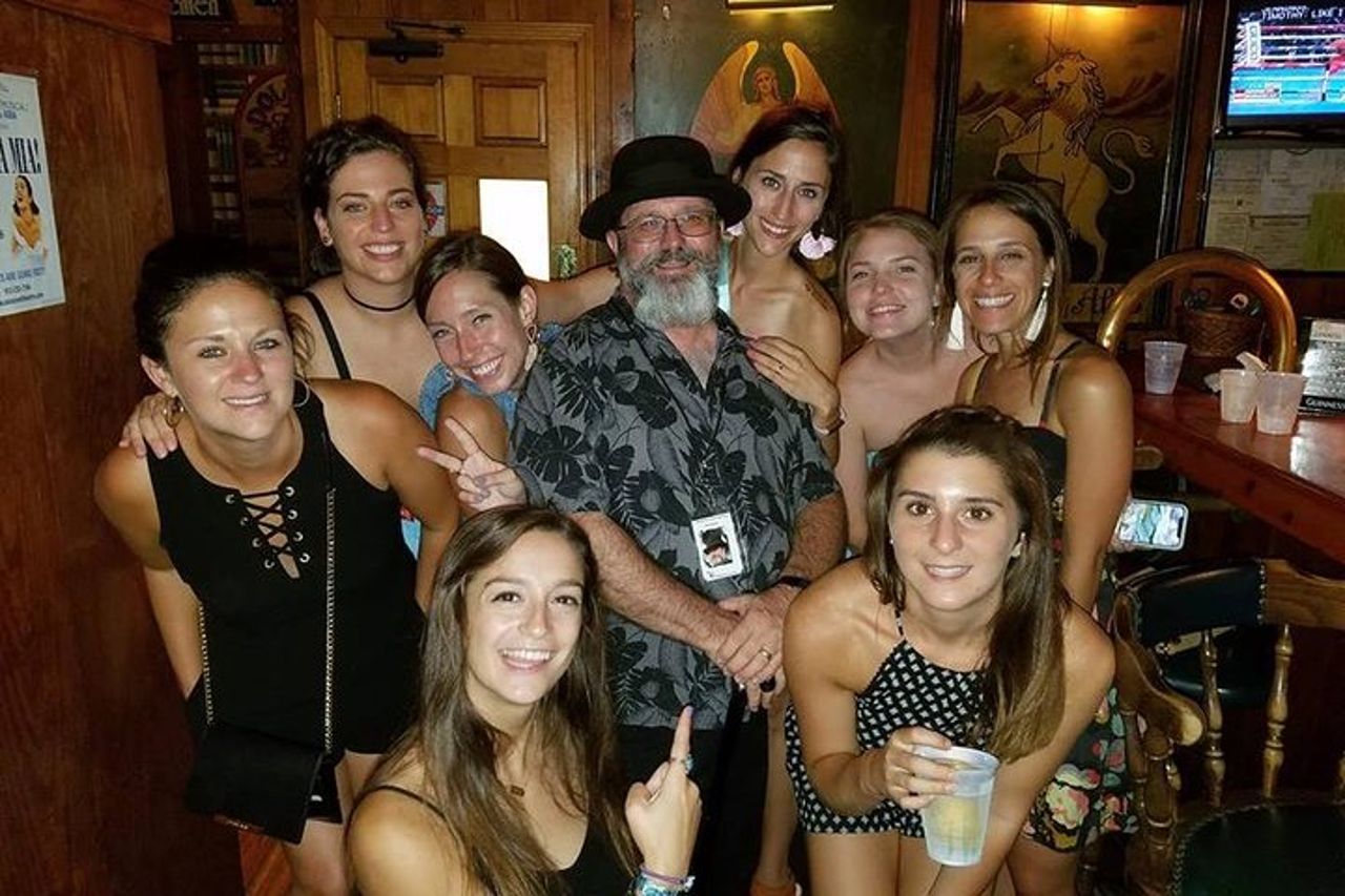 Ha frequentato Savannah Pub Crawl