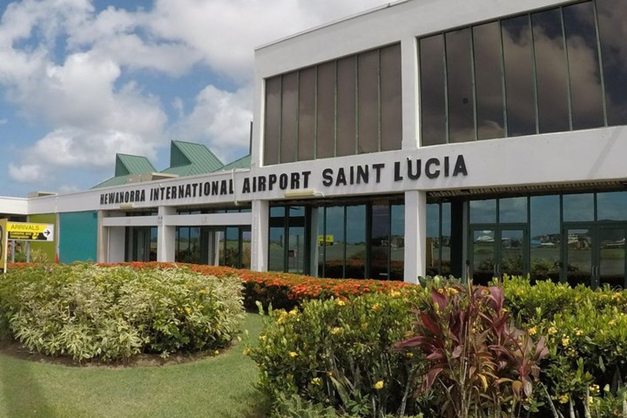 Servizio VIP dell'aeroporto internazionale (arrivo rapido) e trasferimento gratuito - Nessuna attesa — 3