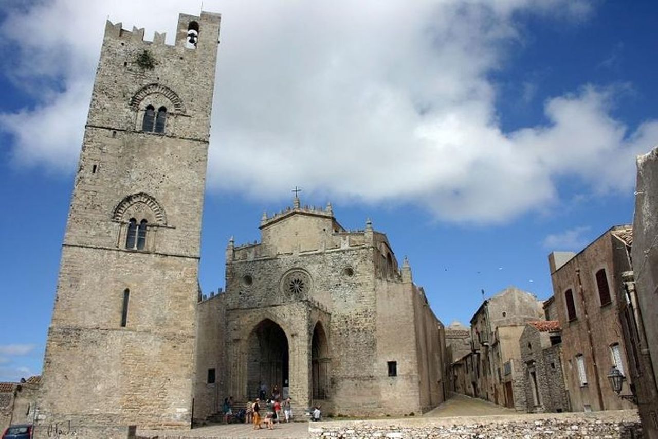 Segesta Erice e Saline Escursione di un'intera giornata — 3