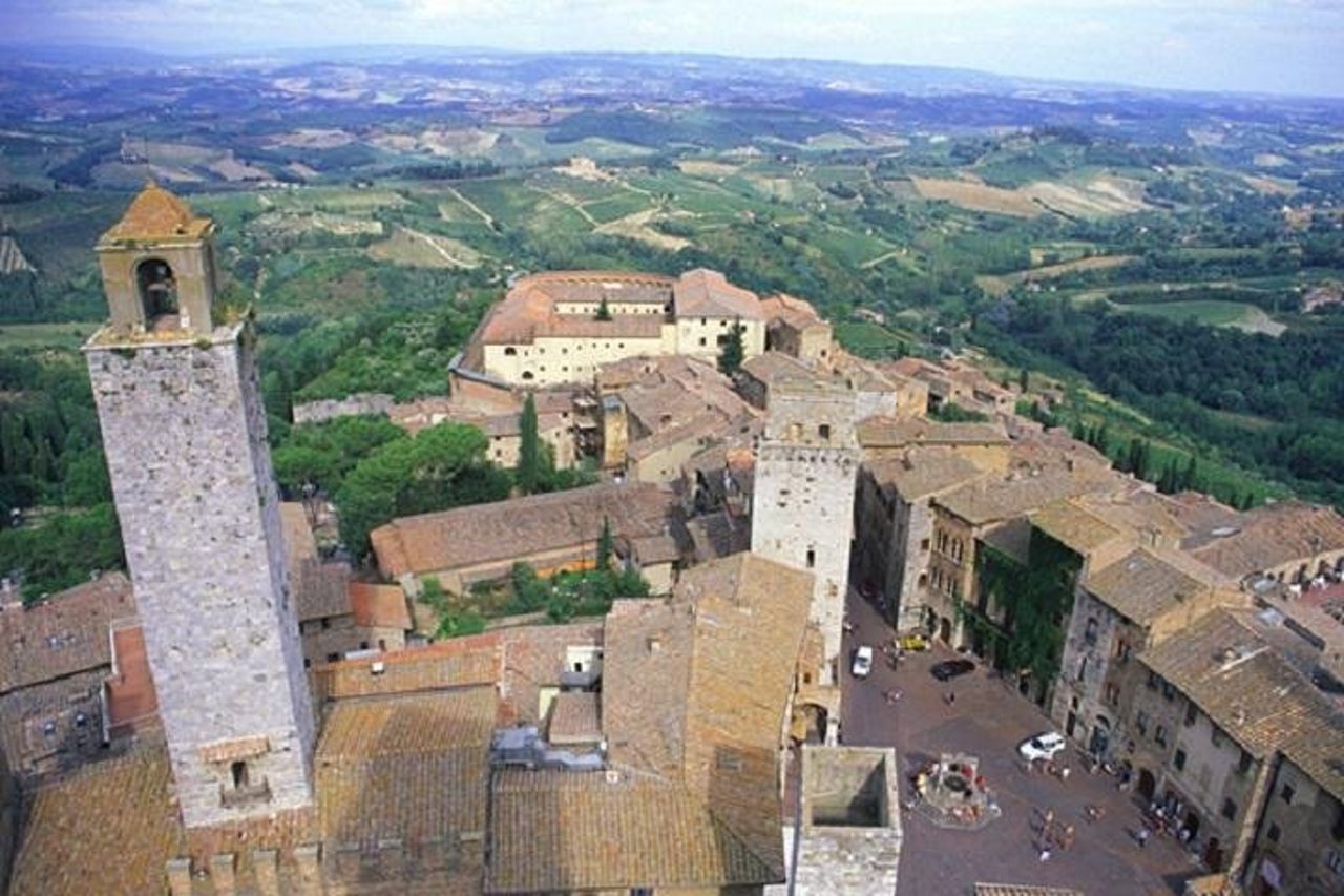Siena, San Gimignano e Chianti Vino Piccolo Gruppo da Montecatini Terme — 4
