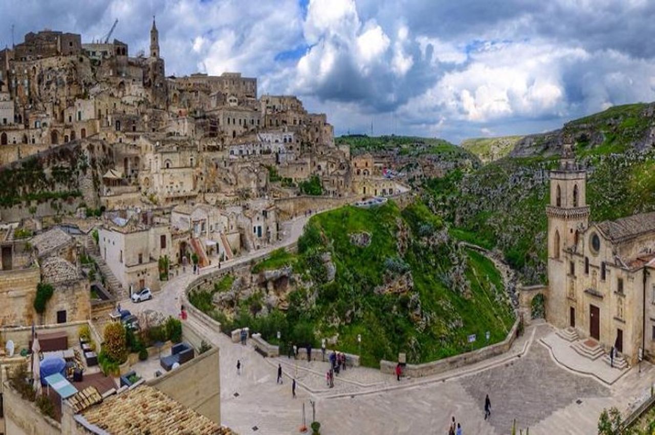 Gita di un Giorno a Matera da Bari con Degustazione — 2