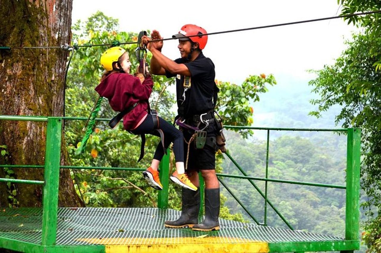 Tour combinato di un giorno al vulcano Arenal con pranzo e cena — 8