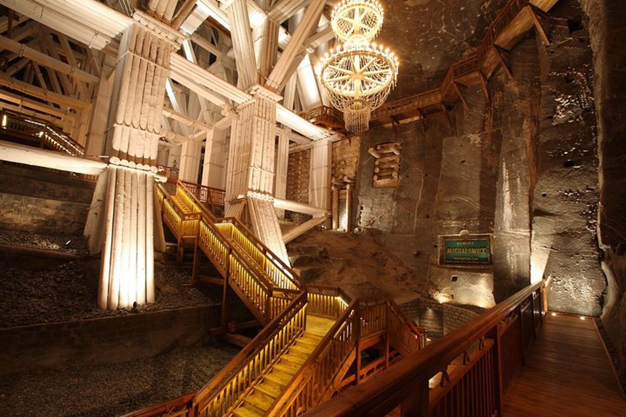 Miniera di sale a Wieliczka con trasporto privato, tour da Cracovia — 3