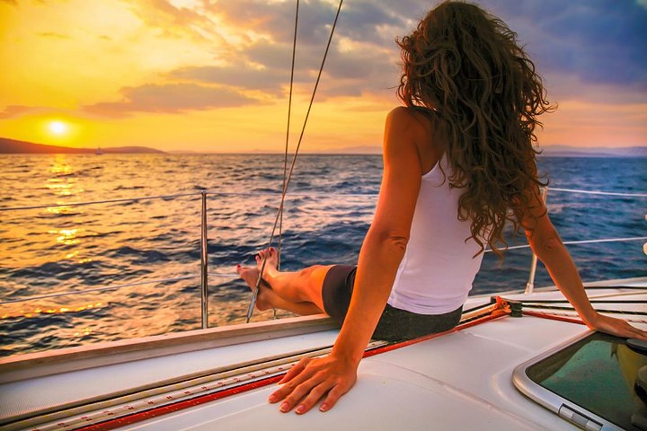 Los Cabos Luxury Sunset Sail con antipasti leggeri e Open Bar — 6